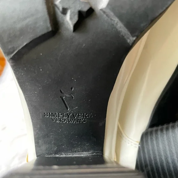 Simply Vera Vera Wang Grouse Women's High Heel Ankle Boots 🤍 - Picture 11 of 12